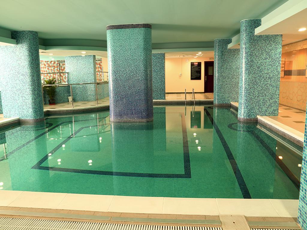 Arcadia Hotel Suites Шарджа Экстерьер фото