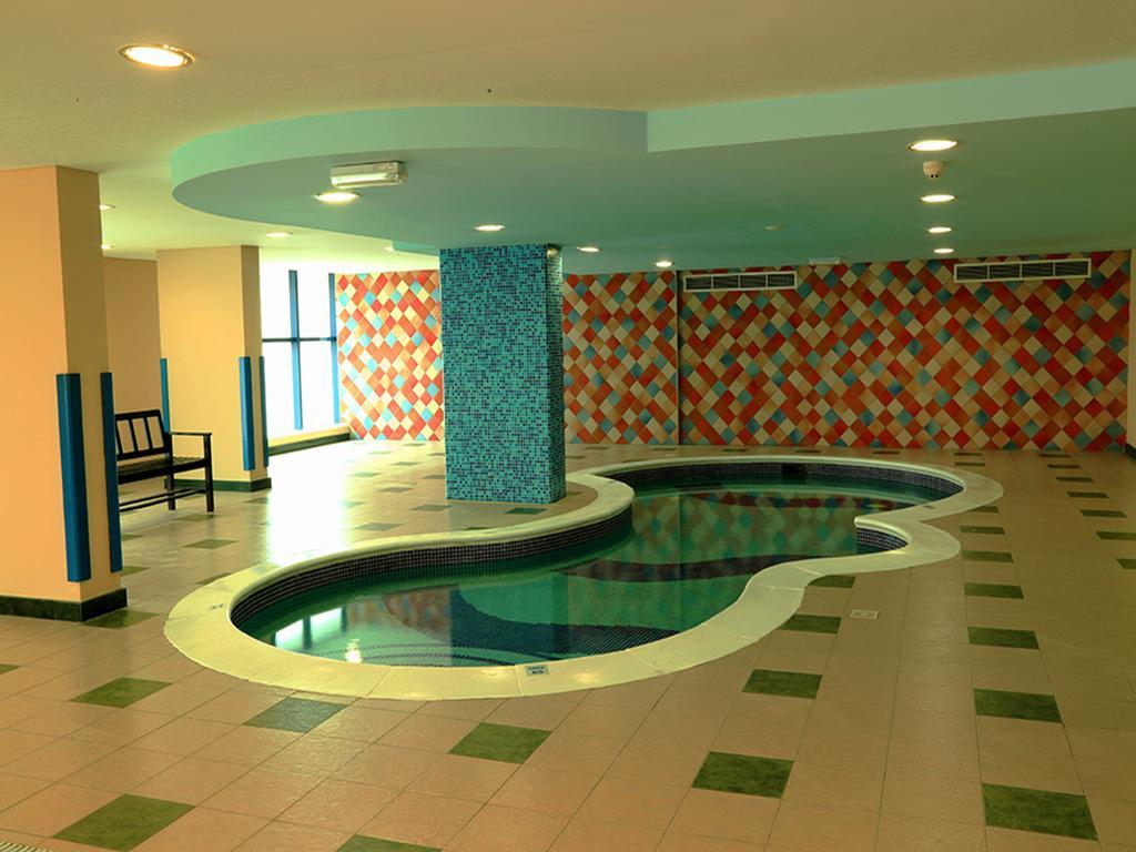 Arcadia Hotel Suites Шарджа Экстерьер фото