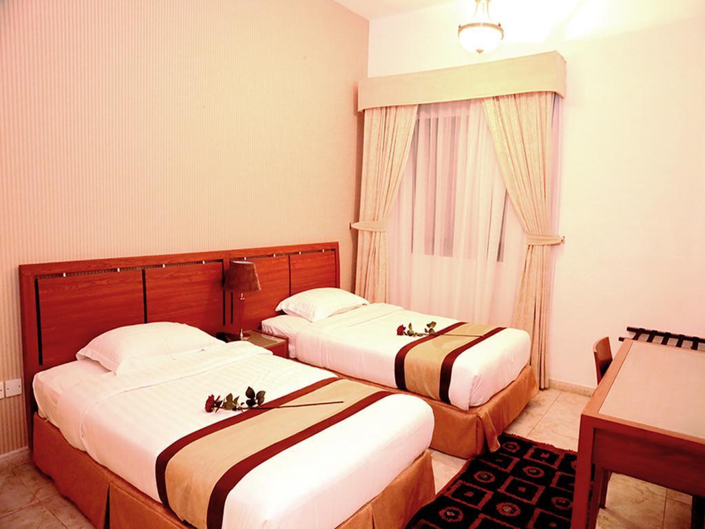 Arcadia Hotel Suites Шарджа Номер фото