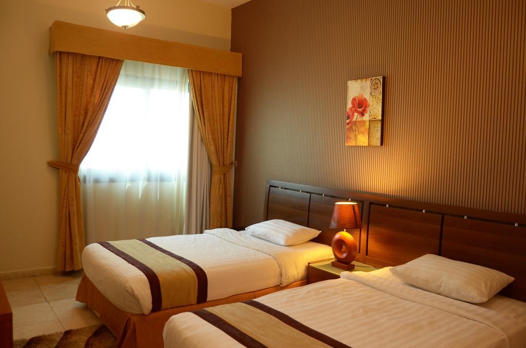 Arcadia Hotel Suites Шарджа Экстерьер фото