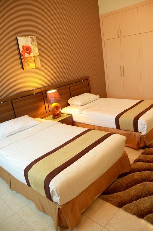 Arcadia Hotel Suites Шарджа Экстерьер фото